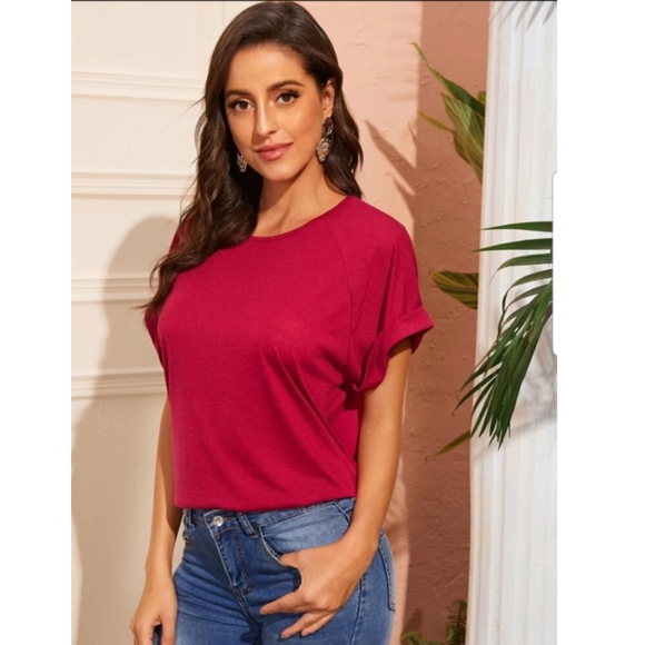 🍂 Red, cuffed solid top 🍂 - Picture 5 of 7